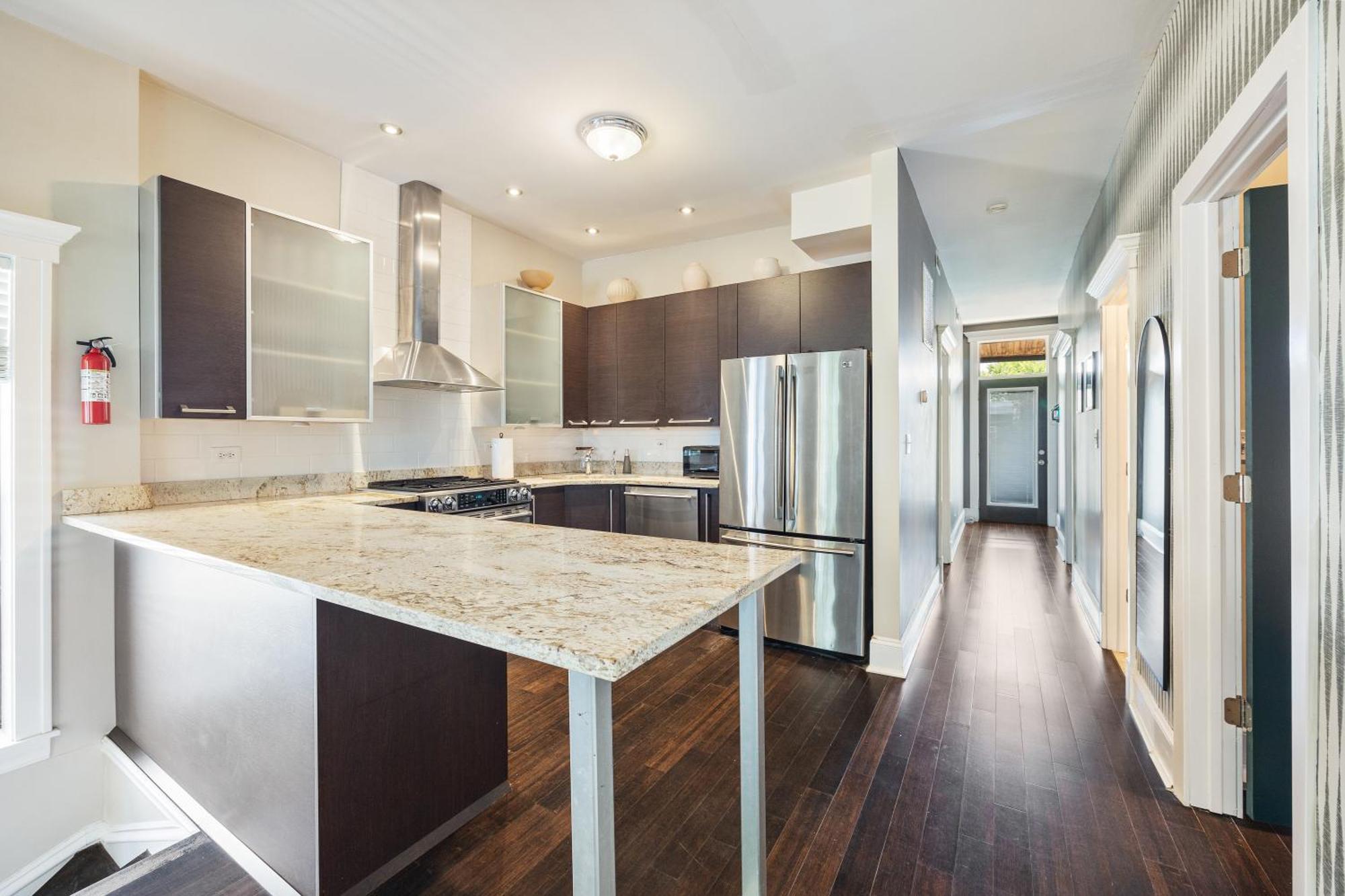 Wrigleyville Suites Chicago Zewnętrze zdjęcie